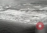 Standbild C-47 Skytrain Palau Insel Angaur, 1944, aus Sekunde 37 historischem Filmmaterial Videoclip 65675022921