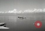 Standbild C-47 Skytrain Palau Insel Angaur, 1944, aus Sekunde 39 historischem Filmmaterial Videoclip 65675022921