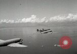 Standbild C-47 Skytrain Palau Insel Angaur, 1944, aus Sekunde 45 historischem Filmmaterial Videoclip 65675022921