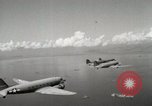 Standbild C-47 Skytrain Palau Insel Angaur, 1944, aus Sekunde 47 historischem Filmmaterial Videoclip 65675022921