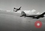 Standbild C-47 Skytrain Palau Insel Angaur, 1944, aus Sekunde 54 historischem Filmmaterial Videoclip 65675022921