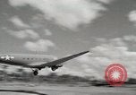 Standbild C-47 Skytrain San Pablo Philippinen, 1944, aus Sekunde 48 historischem Filmmaterial Videoclip 65675022922