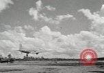 Standbild C-47 Skytrain San Pablo Philippinen, 1944, aus Sekunde 49 historischem Filmmaterial Videoclip 65675022922