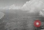 Standbild C-47 Skytrain Peleliu Palau Inseln, 1944, aus Sekunde 15 historischem Filmmaterial Videoclip 65675022923