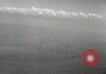 Standbild C-47 Skytrain Peleliu Palau Inseln, 1944, aus Sekunde 19 historischem Filmmaterial Videoclip 65675022923