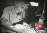 Standbild C-47 Skytrain Peleliu Palau Inseln, 1944, aus Sekunde 44 historischem Filmmaterial Videoclip 65675022923