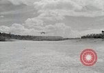 Standbild C-47 Skytrain New Guinea, 1944, aus Sekunde 6 historischem Filmmaterial Videoclip 65675022924