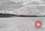 Standbild C-47 Skytrain New Guinea, 1944, aus Sekunde 25 historischem Filmmaterial Videoclip 65675022924