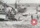 Standbild United States Marine Corps Peleliu Palau Inseln, 1944, aus Sekunde 10 historischem Filmmaterial Videoclip 65675022925