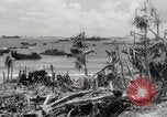 Standbild United States Marine Corps Peleliu Palau Inseln, 1944, aus Sekunde 23 historischem Filmmaterial Videoclip 65675022925