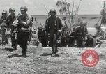 Standbild United States Marine Corps Peleliu Palau Inseln, 1944, aus Sekunde 35 historischem Filmmaterial Videoclip 65675022925
