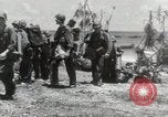 Standbild United States Marine Corps Peleliu Palau Inseln, 1944, aus Sekunde 42 historischem Filmmaterial Videoclip 65675022925