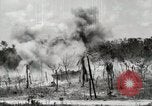 Standbild United States Marine Corps Peleliu Palau Inseln, 1944, aus Sekunde 11 historischem Filmmaterial Videoclip 65675022926
