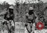 Standbild United States Marine Corps Peleliu Palau Inseln, 1944, aus Sekunde 13 historischem Filmmaterial Videoclip 65675022926