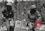 Standbild United States Marine Corps Peleliu Palau Inseln, 1944, aus Sekunde 14 historischem Filmmaterial Videoclip 65675022926