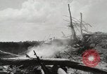 Standbild United States Marine Corps Peleliu Palau Inseln, 1944, aus Sekunde 24 historischem Filmmaterial Videoclip 65675022926
