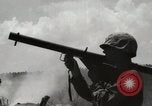 Standbild United States Marine Corps Peleliu Palau Inseln, 1944, aus Sekunde 30 historischem Filmmaterial Videoclip 65675022926