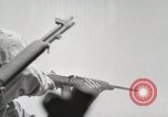 Standbild United States Marine Corps Peleliu Palau Inseln, 1944, aus Sekunde 44 historischem Filmmaterial Videoclip 65675022926