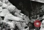 Standbild United States Marine Corps Peleliu Palau Inseln, 1944, aus Sekunde 42 historischem Filmmaterial Videoclip 65675022927
