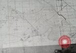 Standbild Lage Karte von Peleliu Peleliu Palau Inseln, 1944, aus Sekunde 5 historischem Filmmaterial Videoclip 65675022929