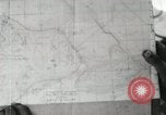 Standbild Lage Karte von Peleliu Peleliu Palau Inseln, 1944, aus Sekunde 10 historischem Filmmaterial Videoclip 65675022929