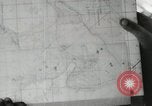 Standbild Lage Karte von Peleliu Peleliu Palau Inseln, 1944, aus Sekunde 22 historischem Filmmaterial Videoclip 65675022929