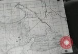 Standbild Lage Karte von Peleliu Peleliu Palau Inseln, 1944, aus Sekunde 27 historischem Filmmaterial Videoclip 65675022929