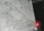 Standbild Lage Karte von Peleliu Peleliu Palau Inseln, 1944, aus Sekunde 32 historischem Filmmaterial Videoclip 65675022929