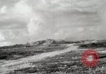 Standbild United States Marine Corps Peleliu Palau Inseln, 1944, aus Sekunde 18 historischem Filmmaterial Videoclip 65675022932