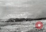 Standbild United States Marine Corps Peleliu Palau Inseln, 1944, aus Sekunde 30 historischem Filmmaterial Videoclip 65675022932