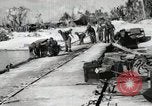 Standbild United States Marine Corps Peleliu Palau Inseln, 1944, aus Sekunde 34 historischem Filmmaterial Videoclip 65675022933
