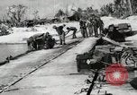 Standbild United States Marine Corps Peleliu Palau Inseln, 1944, aus Sekunde 35 historischem Filmmaterial Videoclip 65675022933
