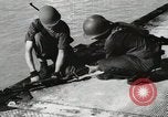 Standbild United States Marine Corps Peleliu Palau Inseln, 1944, aus Sekunde 52 historischem Filmmaterial Videoclip 65675022933
