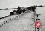 Standbild United States Marine Corps Peleliu Palau Inseln, 1944, aus Sekunde 62 historischem Filmmaterial Videoclip 65675022933