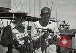 Standbild USS Melvin DD-680 Peleliu Palau Inseln, 1944, aus Sekunde 44 historischem Filmmaterial Videoclip 65675022935