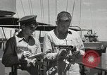 Standbild USS Melvin DD-680 Peleliu Palau Inseln, 1944, aus Sekunde 47 historischem Filmmaterial Videoclip 65675022935
