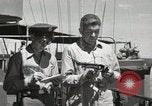 Standbild USS Melvin DD-680 Peleliu Palau Inseln, 1944, aus Sekunde 48 historischem Filmmaterial Videoclip 65675022935