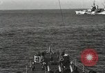 Standbild American Naval Task Force Peleliu Palau Inseln, 1944, aus Sekunde 39 historischem Filmmaterial Videoclip 65675022937