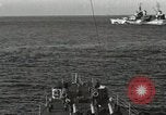 Standbild American Naval Task Force Peleliu Palau Inseln, 1944, aus Sekunde 41 historischem Filmmaterial Videoclip 65675022937