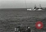 Standbild American Naval Task Force Peleliu Palau Inseln, 1944, aus Sekunde 46 historischem Filmmaterial Videoclip 65675022937