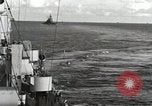 Standbild American Naval Task Force Peleliu Palau Inseln, 1944, aus Sekunde 58 historischem Filmmaterial Videoclip 65675022937