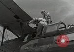 Standbild Captain Ray Thruber Peleliu Palau Inseln, 1944, aus Sekunde 5 historischem Filmmaterial Videoclip 65675022939