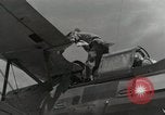 Standbild Captain Ray Thruber Peleliu Palau Inseln, 1944, aus Sekunde 11 historischem Filmmaterial Videoclip 65675022939