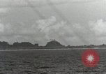 Standbild Captain Ray Thruber Peleliu Palau Inseln, 1944, aus Sekunde 39 historischem Filmmaterial Videoclip 65675022939