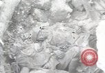 Standbild 5th Marines Division Peleliu Palau Inseln, 1944, aus Sekunde 1 historischem Filmmaterial Videoclip 65675022950