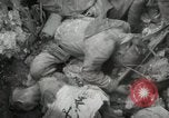 Standbild 5th Marines Division Peleliu Palau Inseln, 1944, aus Sekunde 10 historischem Filmmaterial Videoclip 65675022950