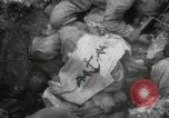 Standbild 5th Marines Division Peleliu Palau Inseln, 1944, aus Sekunde 15 historischem Filmmaterial Videoclip 65675022950