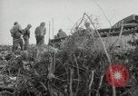 Standbild 5th Marines Division Peleliu Palau Inseln, 1944, aus Sekunde 22 historischem Filmmaterial Videoclip 65675022950