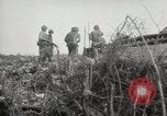 Standbild 5th Marines Division Peleliu Palau Inseln, 1944, aus Sekunde 26 historischem Filmmaterial Videoclip 65675022950