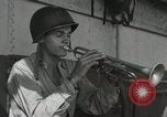 Standbild Vereinigten Staaten Marines Peleliu Palau Inseln, 1944, aus Sekunde 16 historischem Filmmaterial Videoclip 65675022954